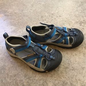 Keen Kids Waterproof shoes